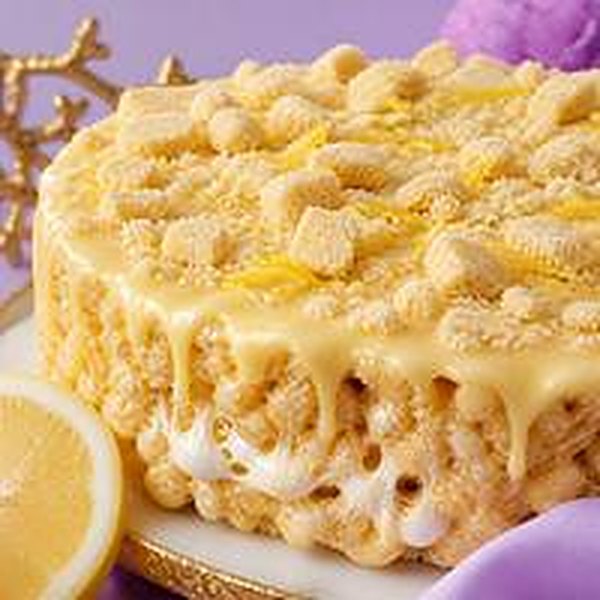 Giant round Lemon Shortbread crispy rice treat